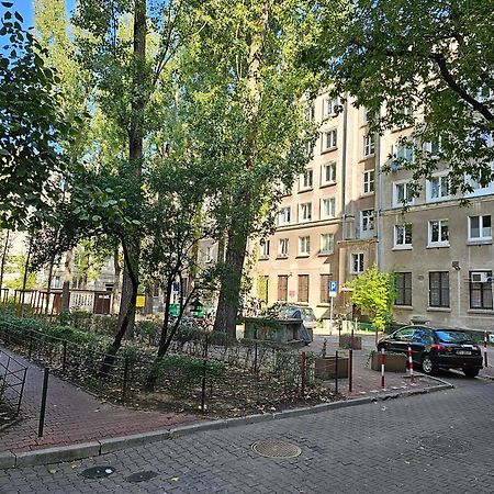 Apartament Dzielna ワルシャワ エクステリア 写真